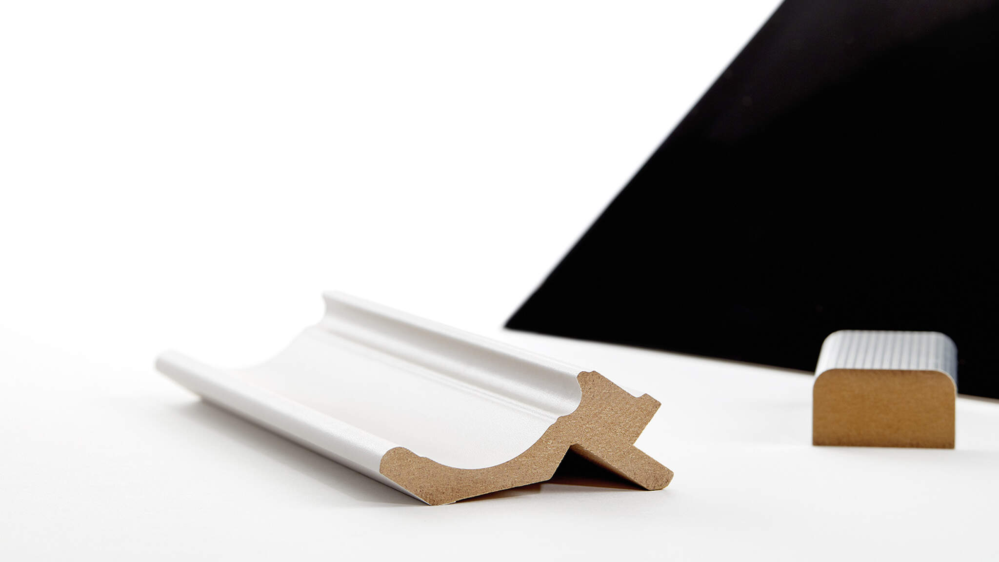 PUR hotmelt adhesives are used in PVC moldings